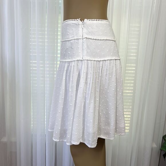 Forever 21 White Knot Skirt Lined Medium - Picture 3 of 7